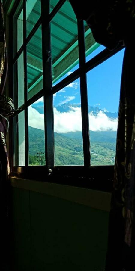 Almeera Homestay kundasang Bagian luar foto